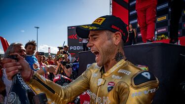 Tricampeón Bautista