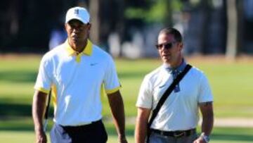 Tiger Woods, junto a su entrenador Sean Foley.