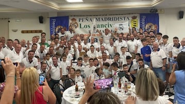 La Pe?a 'Los Panciverdes' de Bedmar y Garc¨ªez vibraron con la conquista de la Liga 35, la Decimocuarta y la Liga 36 de baloncesto.
