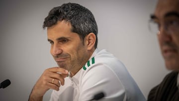 Álex López: “No es ningún sacrificio, lo más importante es el Racing de Ferrol”