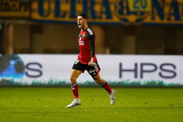 Roberto López no quiso ser menos que Aitor García y también probó fortuna encontrando premio. Su disparo desde el medio campo llevó una trayectoria perfecta. André Ferreira no pudo detenerlo a pesar de su estirada reculando hacia su meta.
