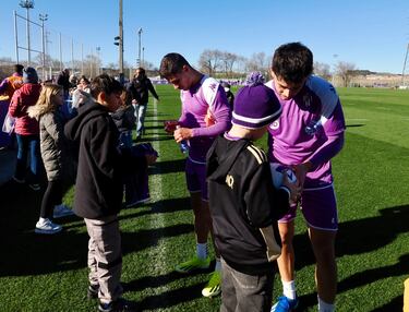 Jornada de Reyes teñida de blanquivioleta
