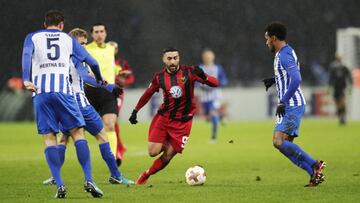 Saman Ghoddos durante el partido de la Europa League entre el Hertha Berl&iacute;n y el Ostersunds. 