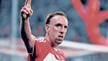 <b>LOS GOLES DEL ADIÓS. </b>Fue en uno de sus últimos partidos con la camiseta rojiblanca del Bayern.