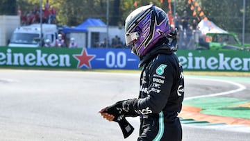 Hamilton tras su accidente en Monza.