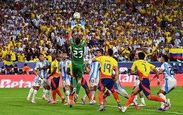 La Selección Colombia cayó 1-0 ante Argentina en el Hard Rock Stadium en partido válido por la final de la Copa América 2024.
