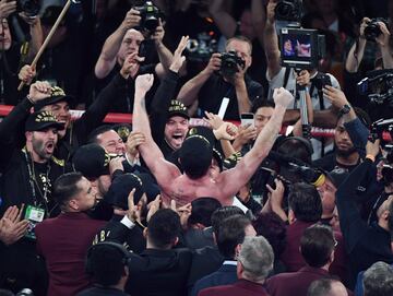 'Canelo' Álvarez festejó su triunfo sobre Gennady Golovkin