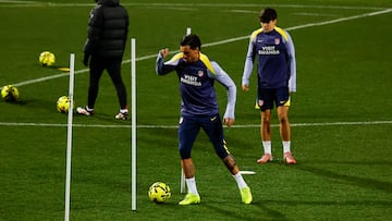 Giménez, en el entrenamiento del Atlético.