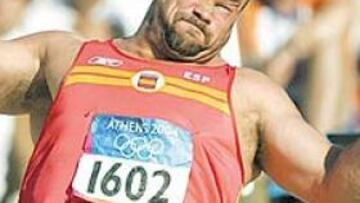 <b>ESFUERZO SIN RECOMPENSA. </b>Manuel Martínez, en plEno esfuerzo, insuficiente para subir al podio.