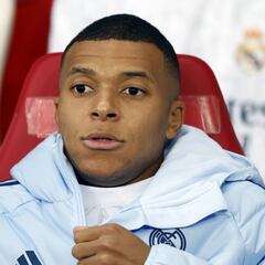 Mbappé descoloca a Francia
