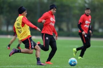 La Roja prepara la final de la China Cup ante Islandia