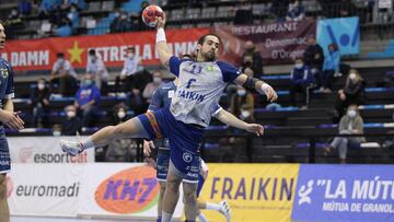 Pol Sastre y la defensa gu¨ªan al Granollers ante el Cangas