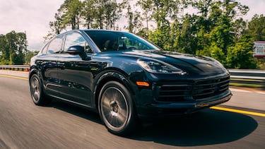 Porsche, la marca de autos con la que es posible viajar en el tiempo