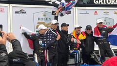 Alonso hace historia: gana en las 24 Horas de Daytona