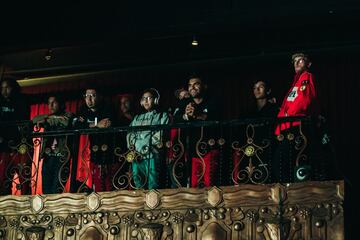 Logan Paul: ¡°Estoy emocionado, voy a destrozarle la cara a JJ y quiero darle las gracias a DAZN por darme la oportunidad de poder hacerlo. Durante la ¨²ltima pelea KSI no pudo ganarme con solo tres meses de entrenamiento a mis espaldas. Al fin voy a conseguir lo que he querido desde el principio, sin cascos y con guantes de 10 onzas, la oportunidad para destrozar la repugnante cara de JJ en Los ?ngeles, mi hogar. La verg¨¹enza por la derrota carcomer¨¢ por dentro a KSI durante la pr¨®xima d¨¦cada; tendr¨¢ miedo de volver a aparecer por Am¨¦rica".