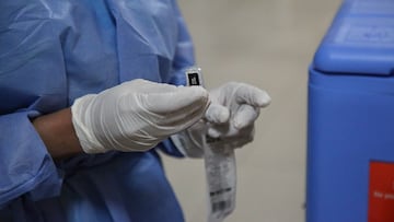 Vacunas Pfizer ya no se aplicarán en primeras dosis. El Ministerio de Salud informó que el biológico se usará primordialmente para completar esquemas.