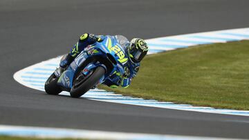 PHILLIP ISLAND, AUSTRALIA - OCTOBER 26: Andrea Iannone of Italy and Team Suzuki ECSTAR during free practice for the 2018 MotoGP of Australia at Phillip Island Grand Prix Circuit on October 26, 2018 in Phillip Island, Australia. (Photo by Robert Cianflone/Getty Images)