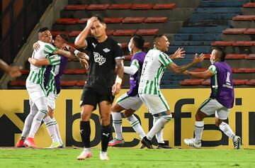 Nacional clasificó a la fase de grupos de la Copa Libertadores tras vencer a Libertad y estará en el grupo de  Nacional de Uruguay, Universidad Católica de Chile y Argentinos Juniors de Argentina.