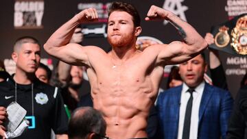 Canelo Alvarez, durante un pesaje.