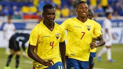 Ecuador golea con autoridad a El Salvador