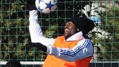 Adebayor debutará ante su nueva afición en el Bernabéu