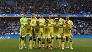 Formación del Almería en el Abanca Riazor.