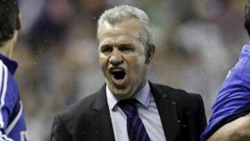 Aguirre seguirá un año más tras la permanencia