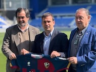 Javier Sanz de Arde, en su presentación.