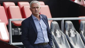Jos&eacute; Mourinho durante un partido de la Premier League