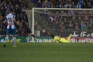 Suárez opens the scoring against Espanyol