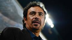 "Yo hubiera renunciado; es un ridículo espantoso e histórico"