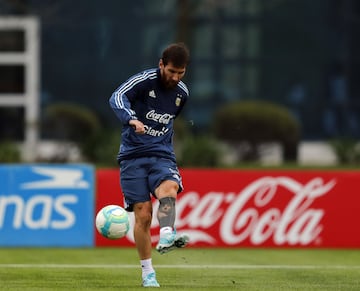 El entrenamiento de la Selección en Ezeiza, en imágenes