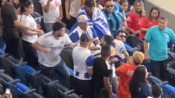 La violencia se hace presente en el Dignity Health Sports Park de LA Galaxy ante Pachuca