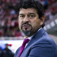 DT paraguayo sorprende: "Me llamaron de Colo Colo"