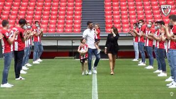 Mejor, imposible en tales circunstancias: 30" del homenaje a Aduriz directos al corazón