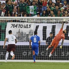 Kévin Parsemain le volvió a anotar a la Selección Mexicana