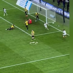 Cristiano Ronaldo scores 916th goal, revives legendary Real Madrid celebration!