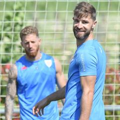 Yeray: "Lo mejor que le puede pasar al Athletic es que Iñigo Martínez renueve"