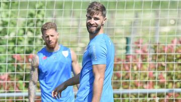 Yeray: "Lo mejor que le puede pasar al Athletic es que Iñigo Martínez renueve"