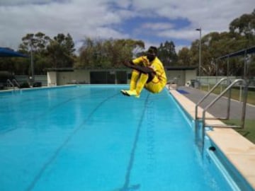 Polémico en la cancha y una celebridad en las redes, este es Mario Balotelli.