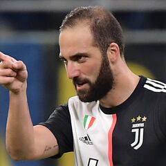 Higuaín vuelve a Turín: fue el último de la Juve en regresar