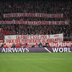 Duro mensaje de la afición del Bayern a Al Khelaifï