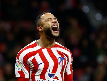 Tras temporada y media como azulgrana (2021-2023) llegó en enero de 2023 al equipo rojiblanco para reforzar el ataque. Jugó con los rojiblancos hasta el final de la temporada 2023-2024.