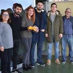 ‘Redblacks’ recogen 3.109,26€ para los trabajadores del Reus