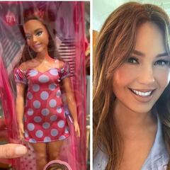 Thalía presume su enorme colección de Barbies