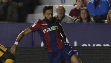 25/11/17 PARTIDO PRIMERA DIVISION 
 LEVANTE - ATLETICO DE MADRID
 MORALES 