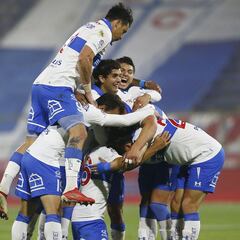 La UC sufre ante Deportes La Serena, pero retorna al liderato