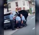 Los policías que clavaron sus rodillas a George Floyd