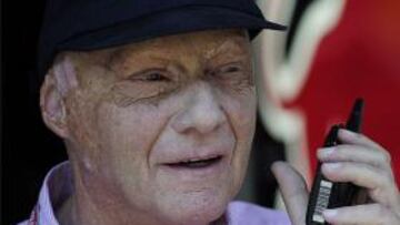 Lauda: "Alonso será campeón salvo que deje de correr"