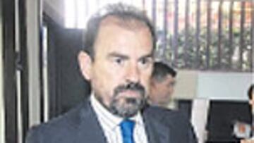 Torres (51%) sigue al frente.